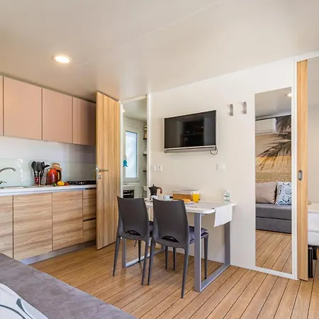 Kemp Hemy Casa - Lux Mobile Homes